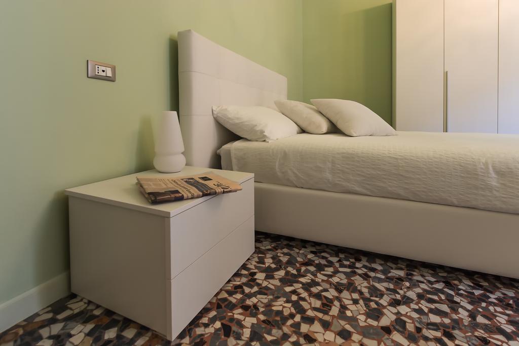 Alighieri Theatre Charming Suite Ravenna Exterior photo