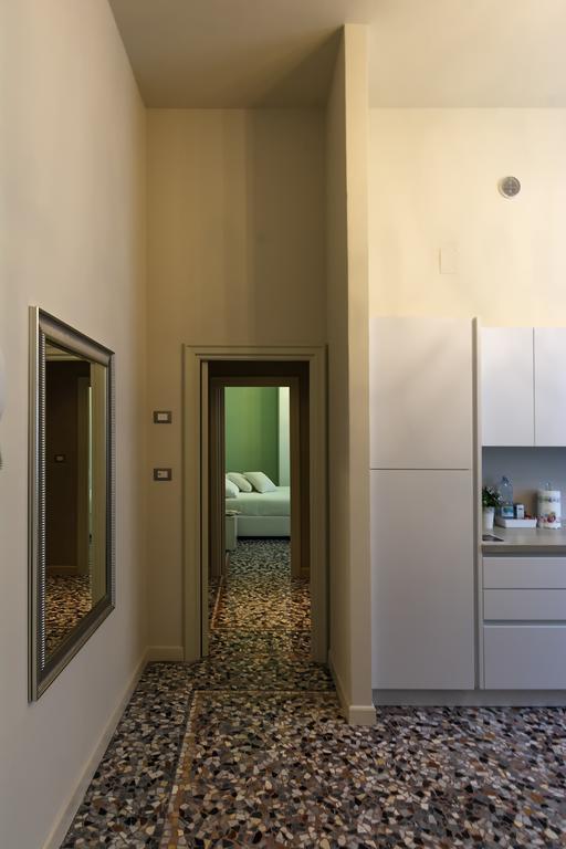 Alighieri Theatre Charming Suite Ravenna Exterior photo
