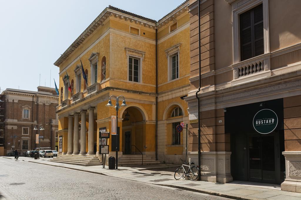 Alighieri Theatre Charming Suite Ravenna Exterior photo