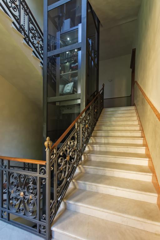 Alighieri Theatre Charming Suite Ravenna Exterior photo
