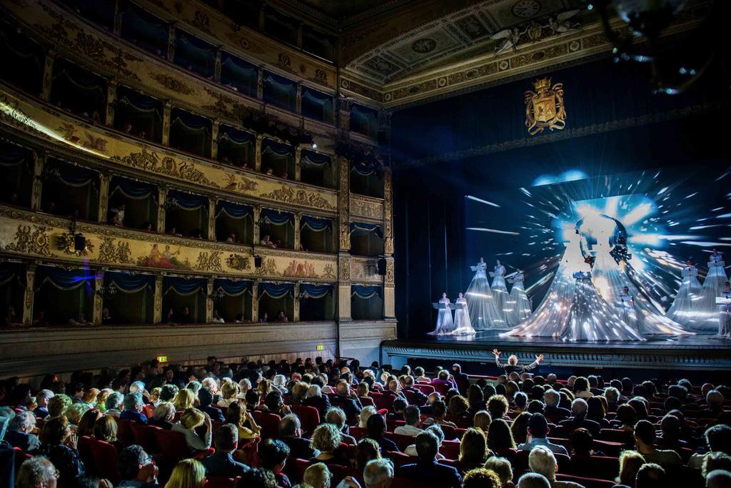 Alighieri Theatre Charming Suite Ravenna Exterior photo